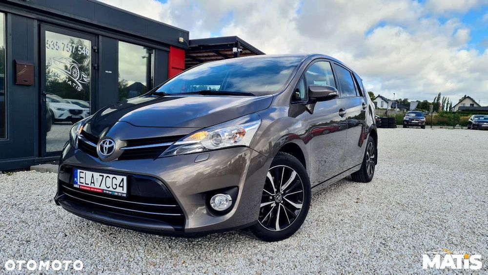 Toyota Verso - 19