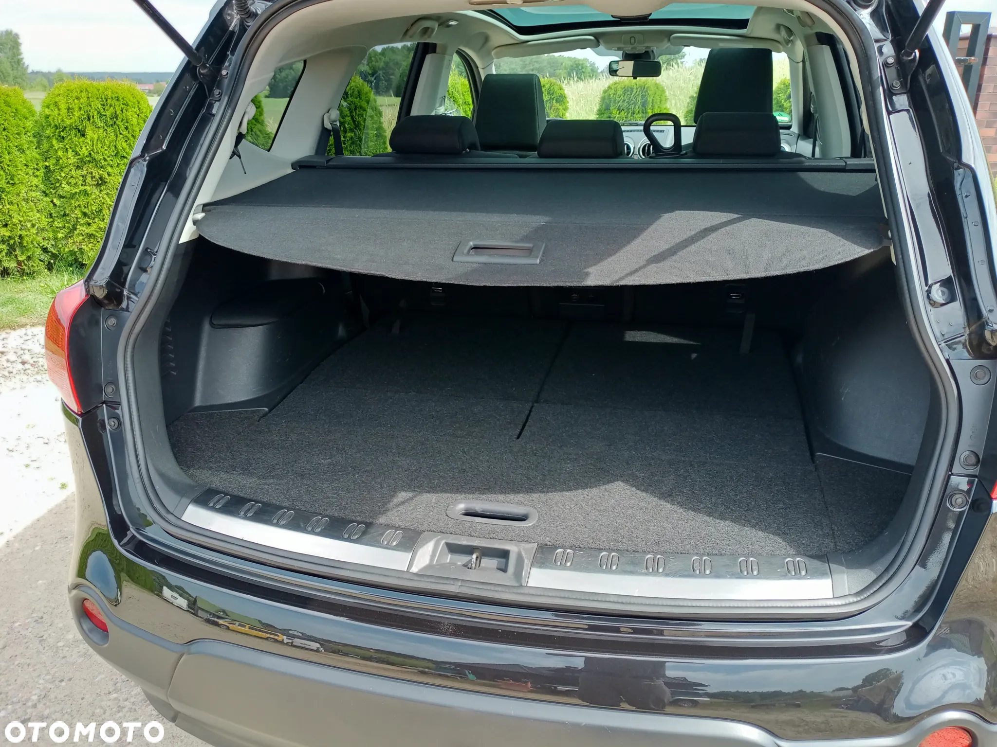 Nissan Qashqai+2 - 13