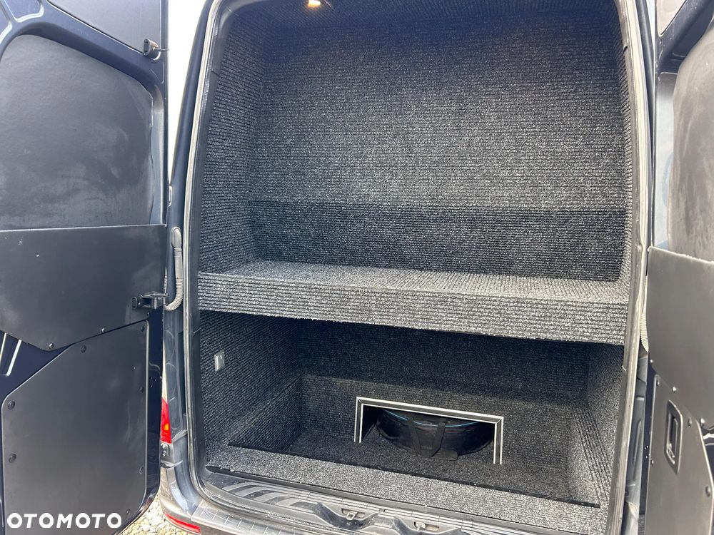Mercedes-Benz Sprinter 519 - 6