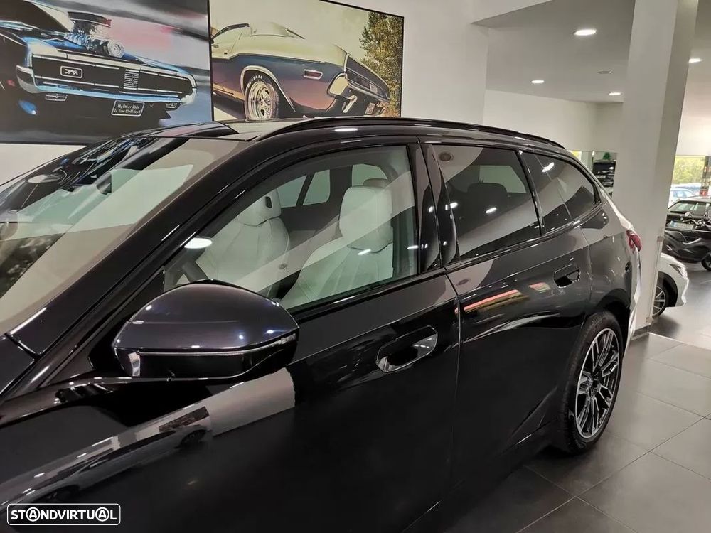 BMW i5 Touring eDrive40 - 21
