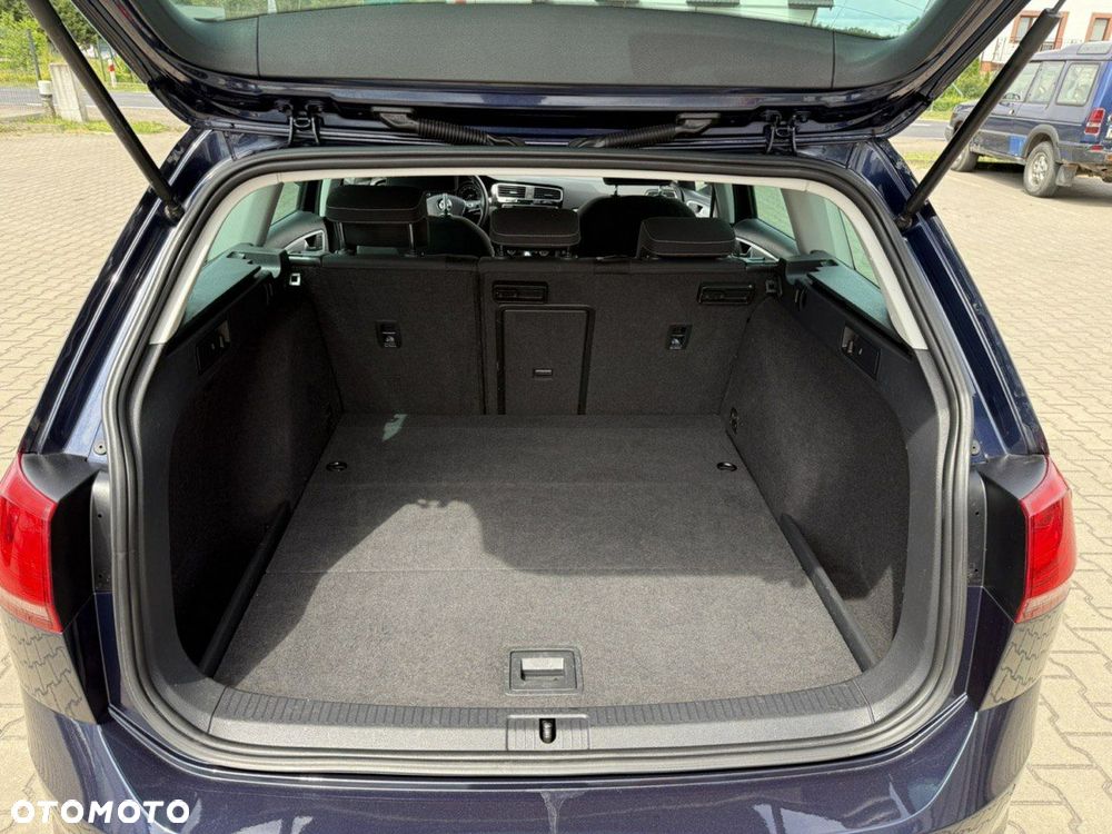 Volkswagen Golf Variant 1.4 TSI BlueMotion Technology DSG Comfortline - 12