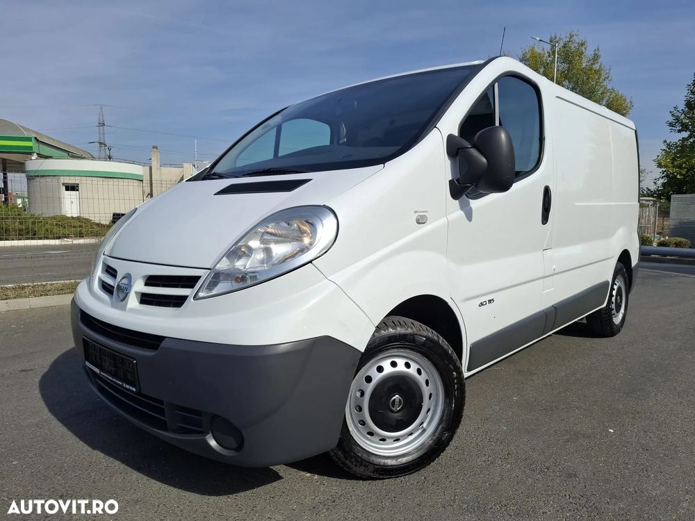 Opel Vivaro - 1