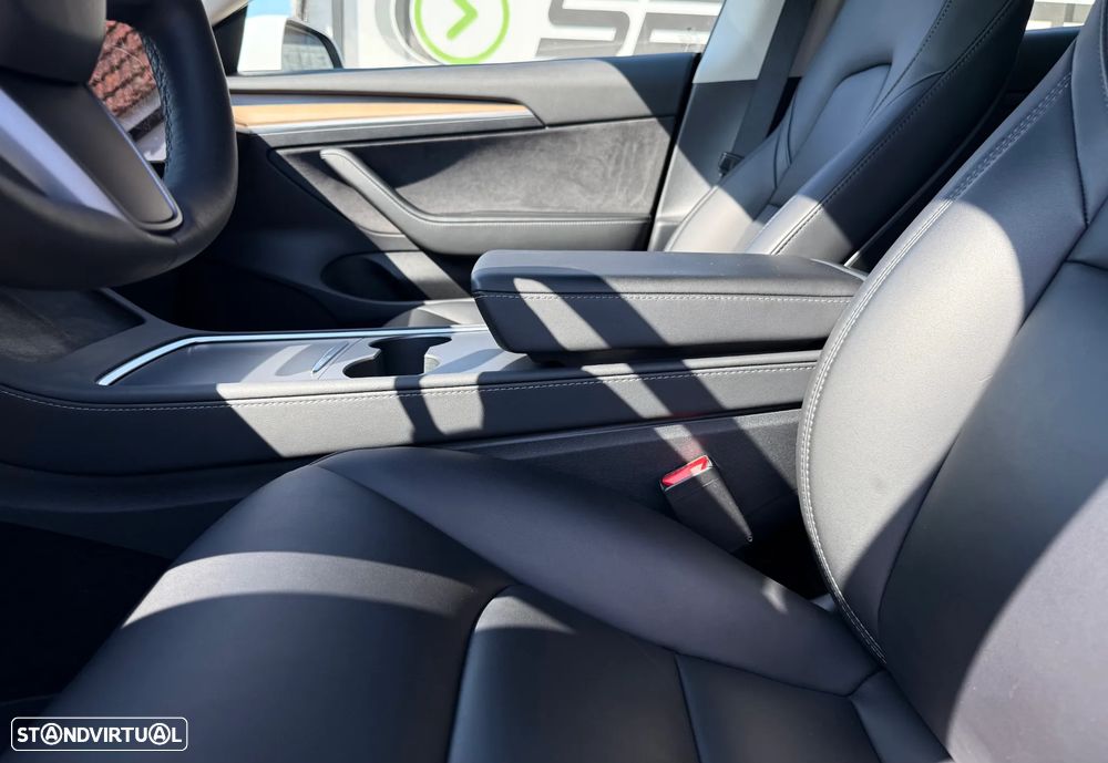 Tesla Model 3 Tração Traseira - 33