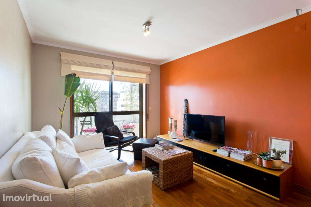 Apartamento com 2 quartos - localizado em Santo Ildefonso Porto - Grande imagem: 2/42