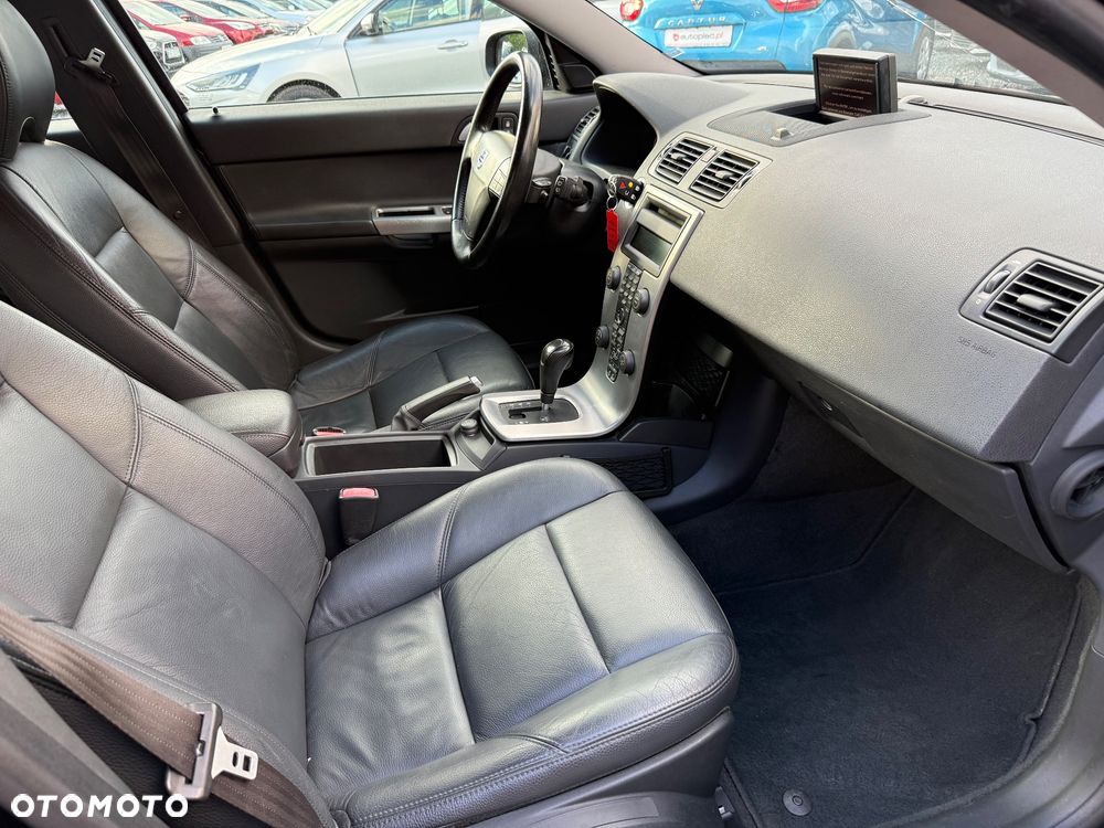 Volvo V50 - 15