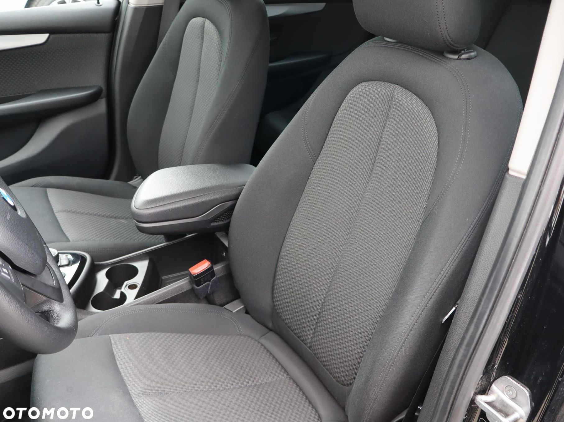 BMW Seria 2 - 8