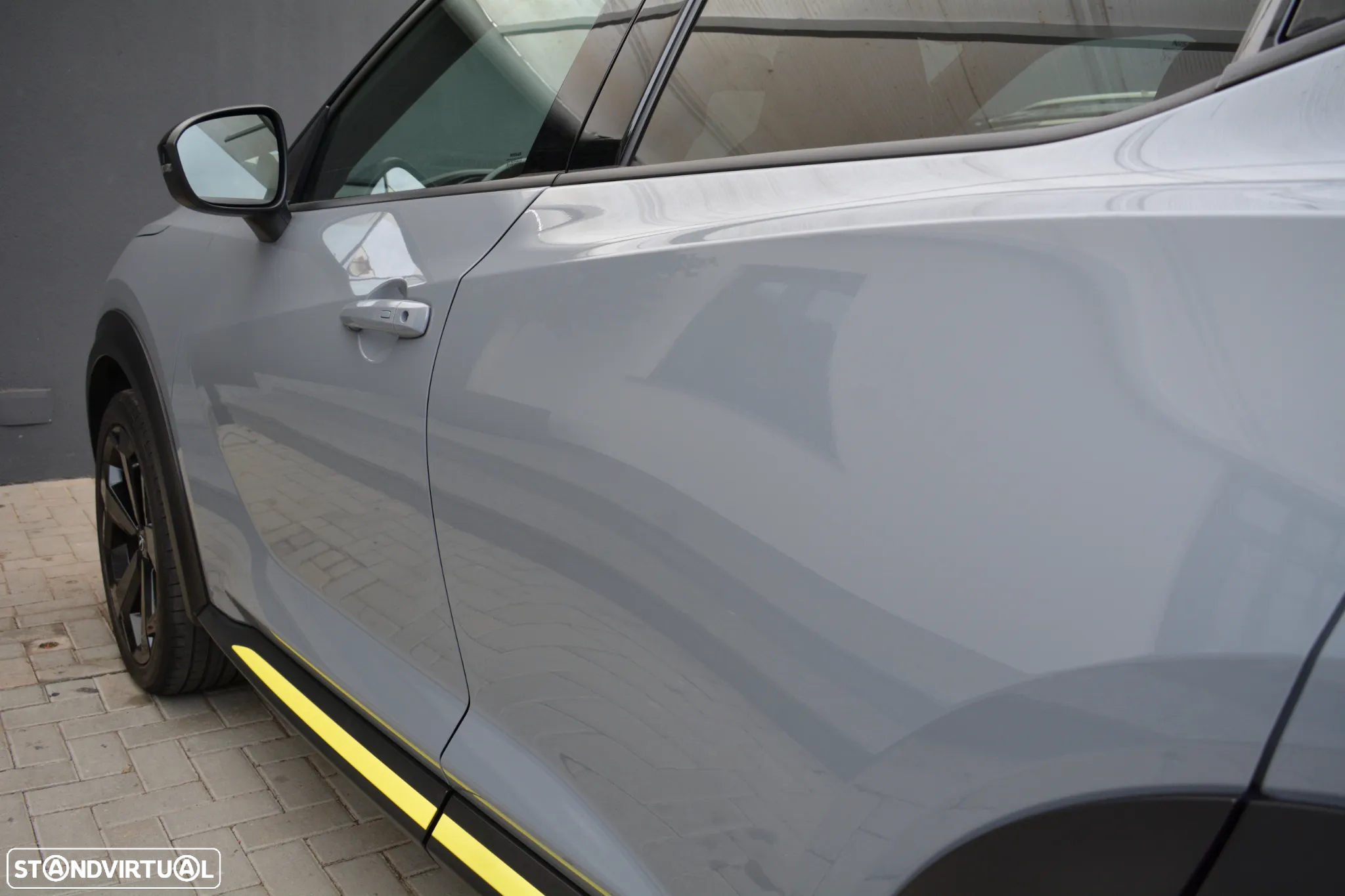 Nissan Juke 1.0 DIG-T Kiiro - 19