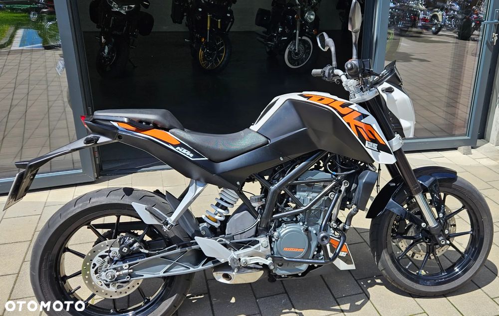 KTM Duke 125 - 10