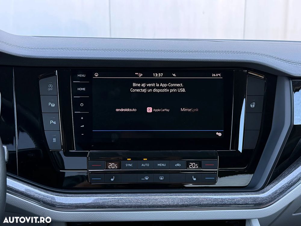 VOLKSWAGEN Touareg 2019 — imagine 34