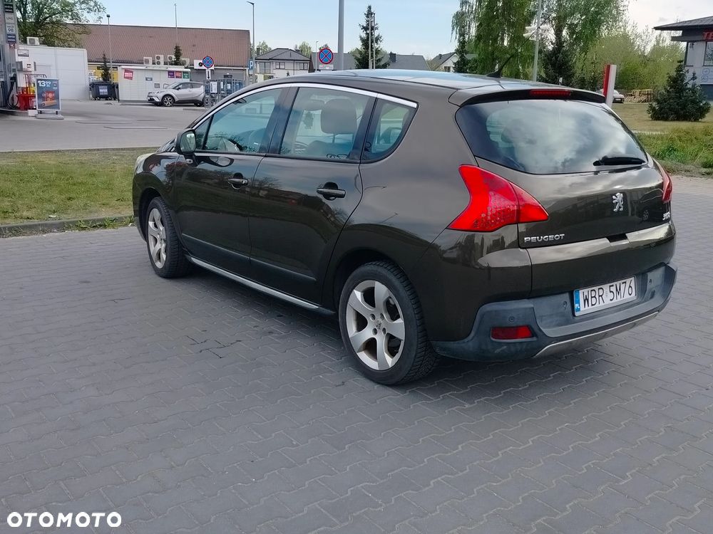 Peugeot 3008 2.0 HDi Premium - 2