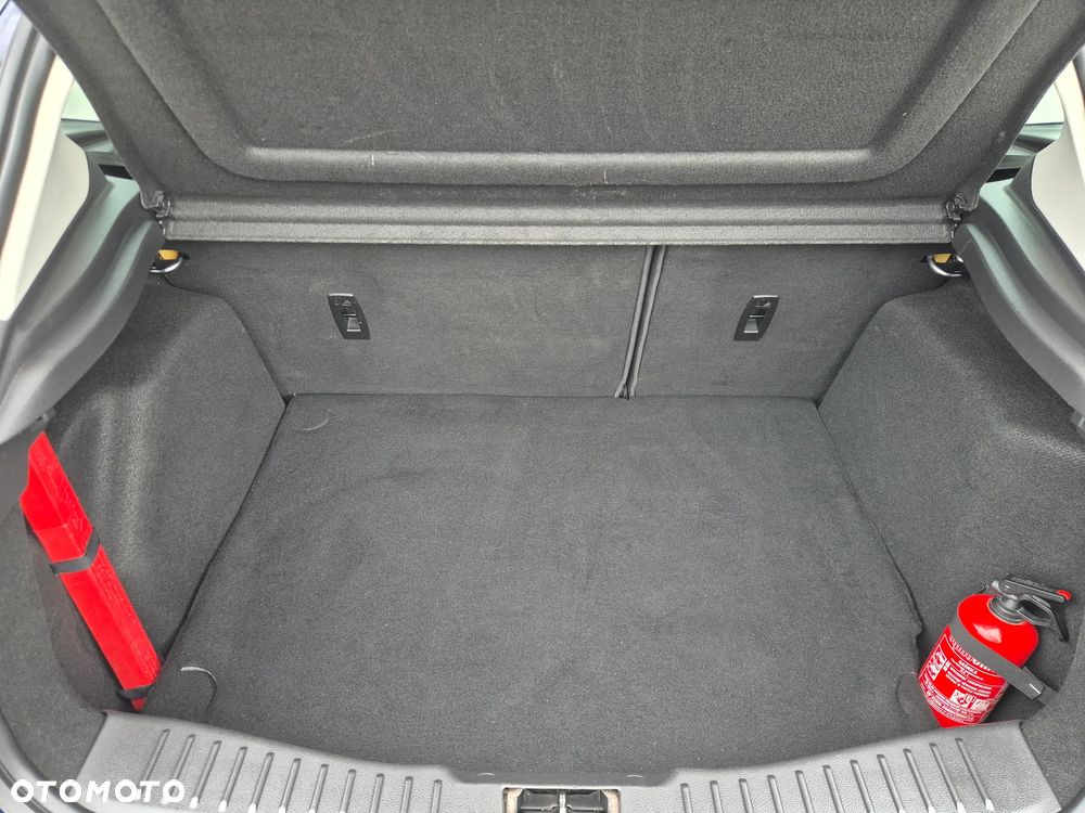 Ford Focus 1.6 Trend - 13