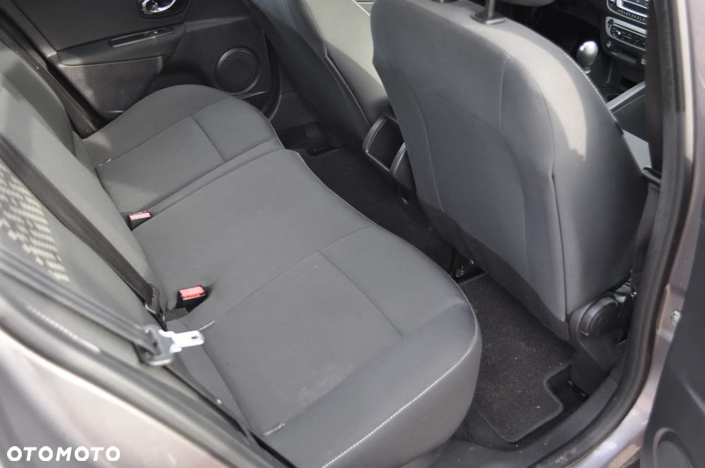 Renault Megane ENERGY TCe 115 Start & Stop LIMITED - 32