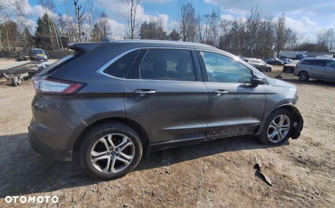 Ford Edge - 5
