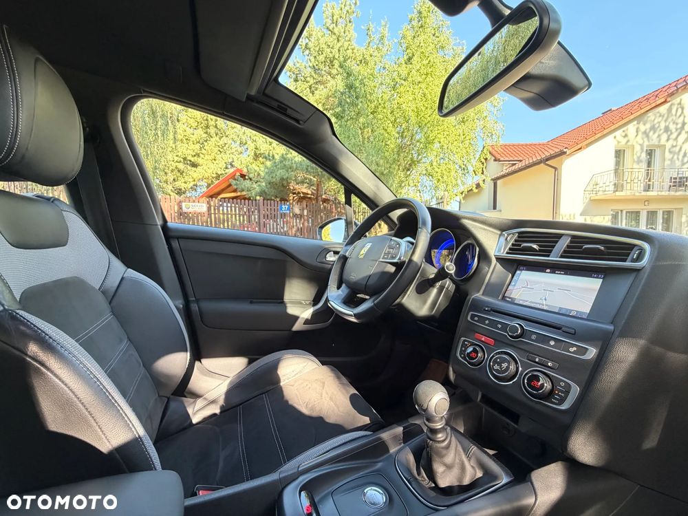 Citroën DS4 PureTech 130 Stop&Start SoChic - 30