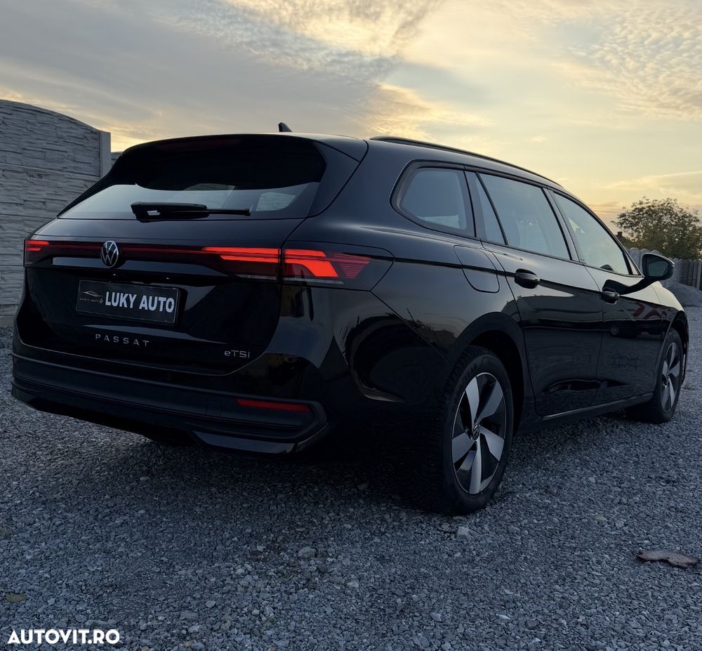 Volkswagen Passat - 10