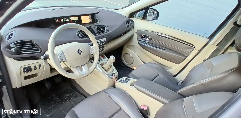 Renault Grand Scénic 1.6 dCi Luxe 7L - 8