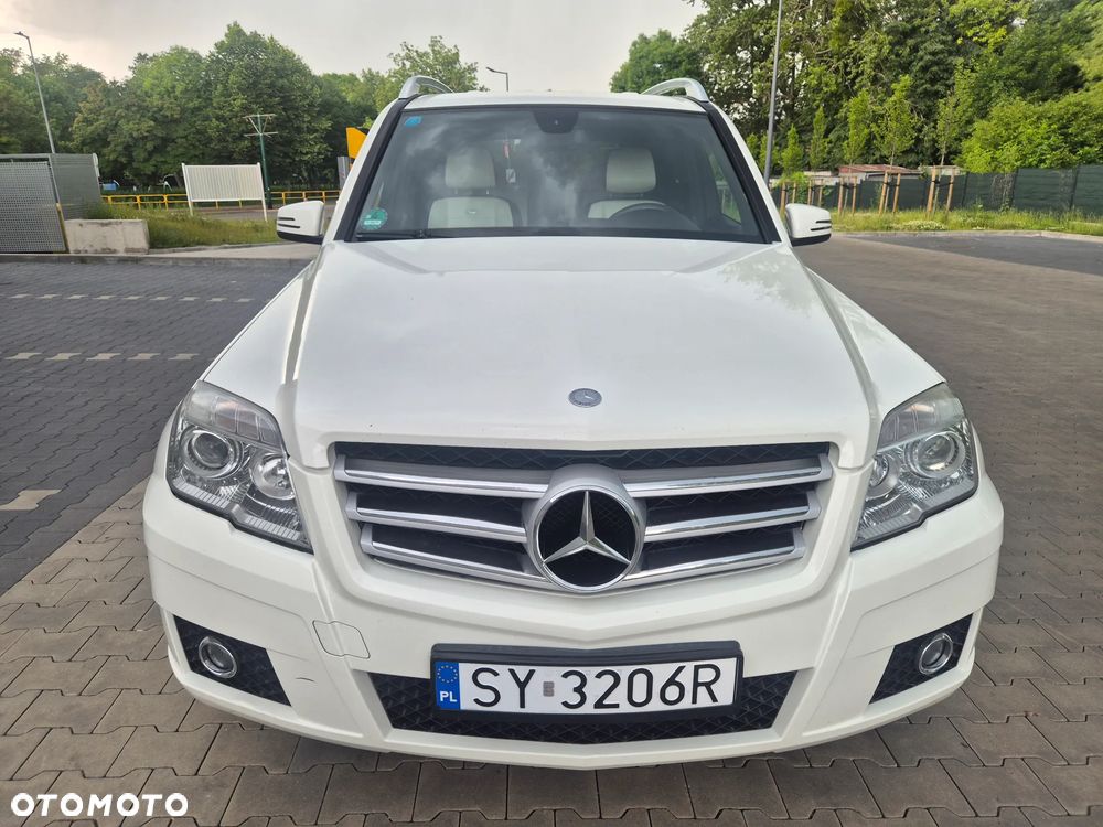 Mercedes-Benz GLK 220 CDI DPF 4Matic BlueEFFICIENCY 7G-TRONIC Edition 1 - 2