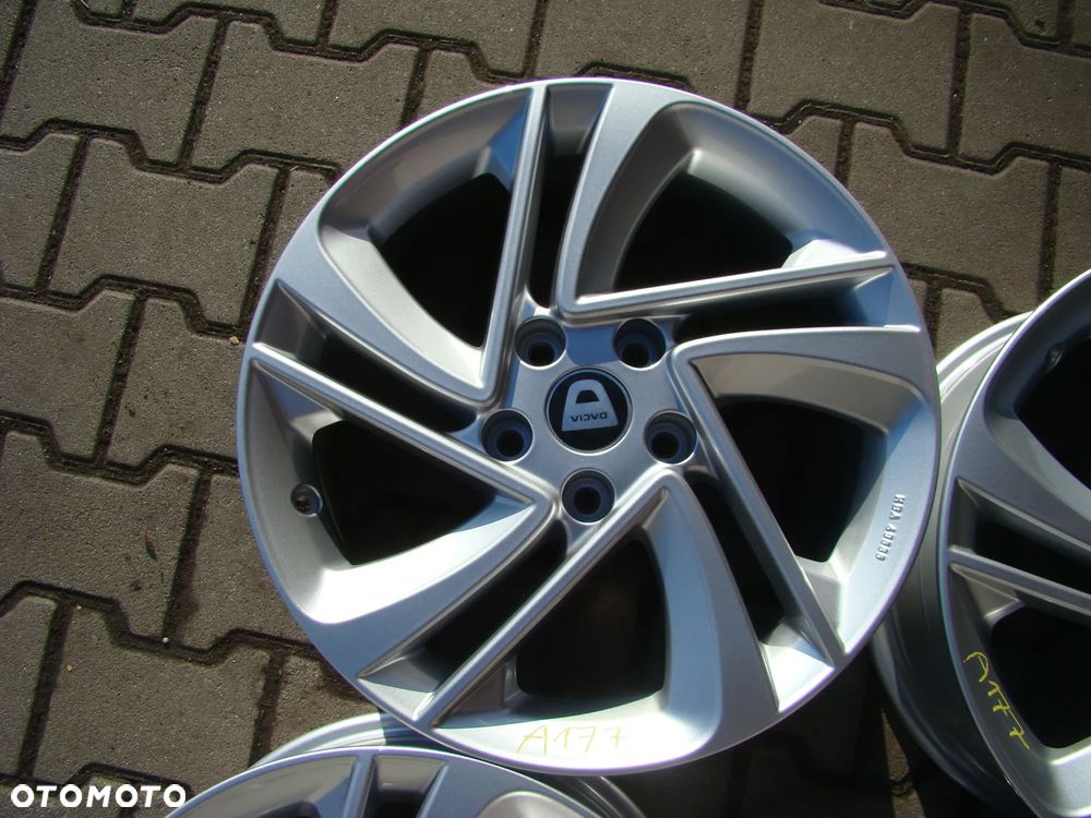 a177 5x114.3 Dacia Duster 7Jx17 et40 Nowy Sacz - 2
