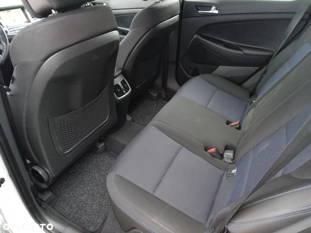 Hyundai Tucson - 16