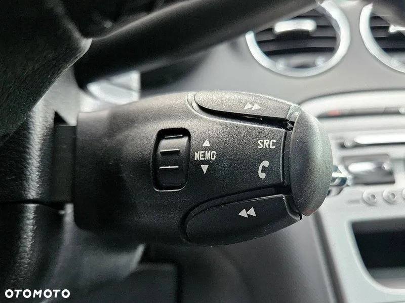 Peugeot 308 2.0 HDi Active - 26