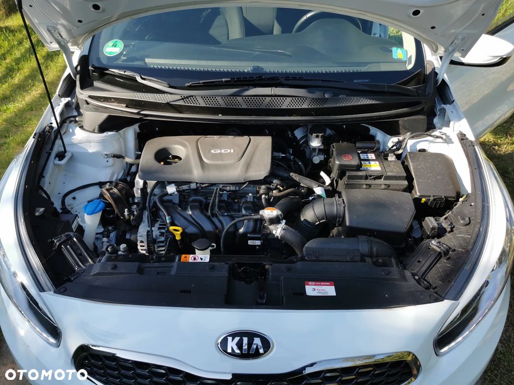 Kia Ceed 1.6 GDI M - 14