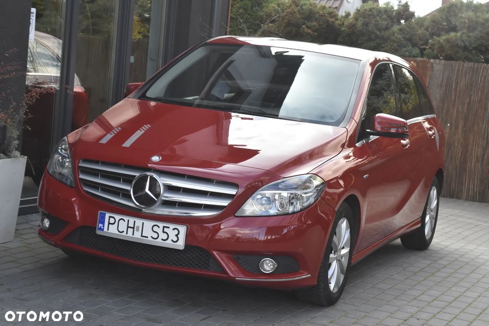 Mercedes-Benz Klasa B 200 CDI (BlueEFFICIENCY) - 31