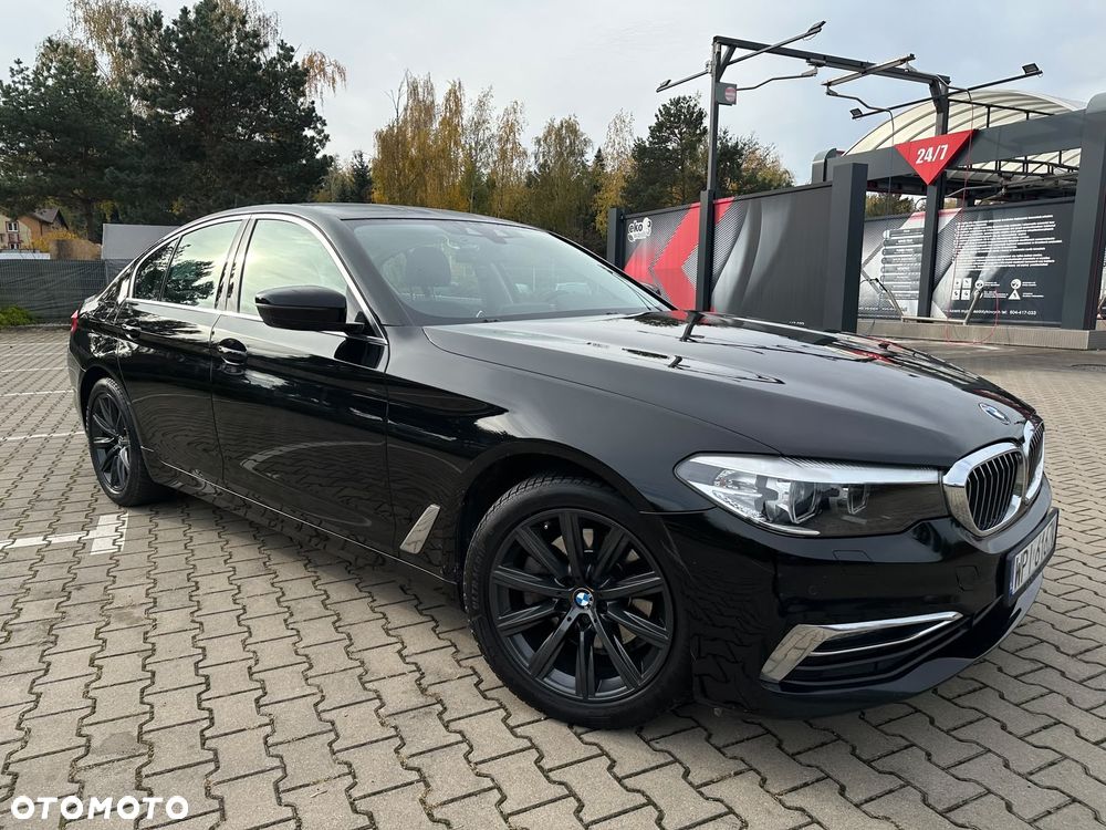 BMW Seria 5 520d xDrive Luxury Line - 29