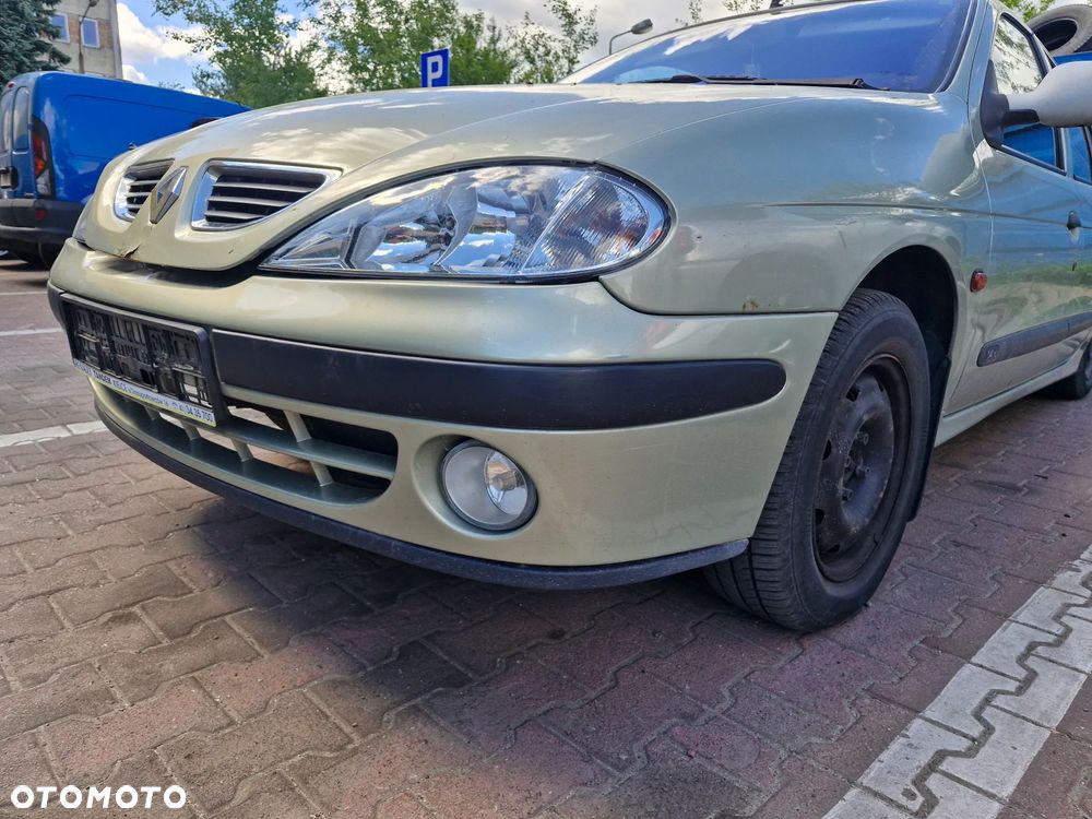 Zderzak przód MEGANE I LIFT MV913 - 1