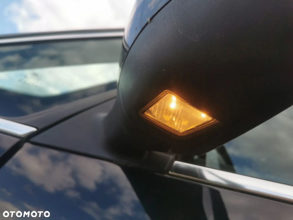 Ford S-Max 2.0 TDCi DPF Business Edition - 27