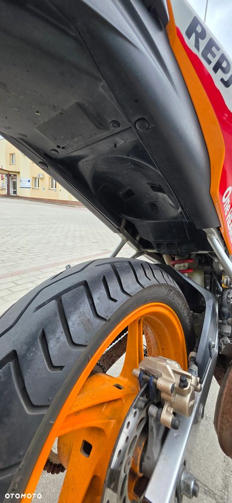 Honda CBR - 15