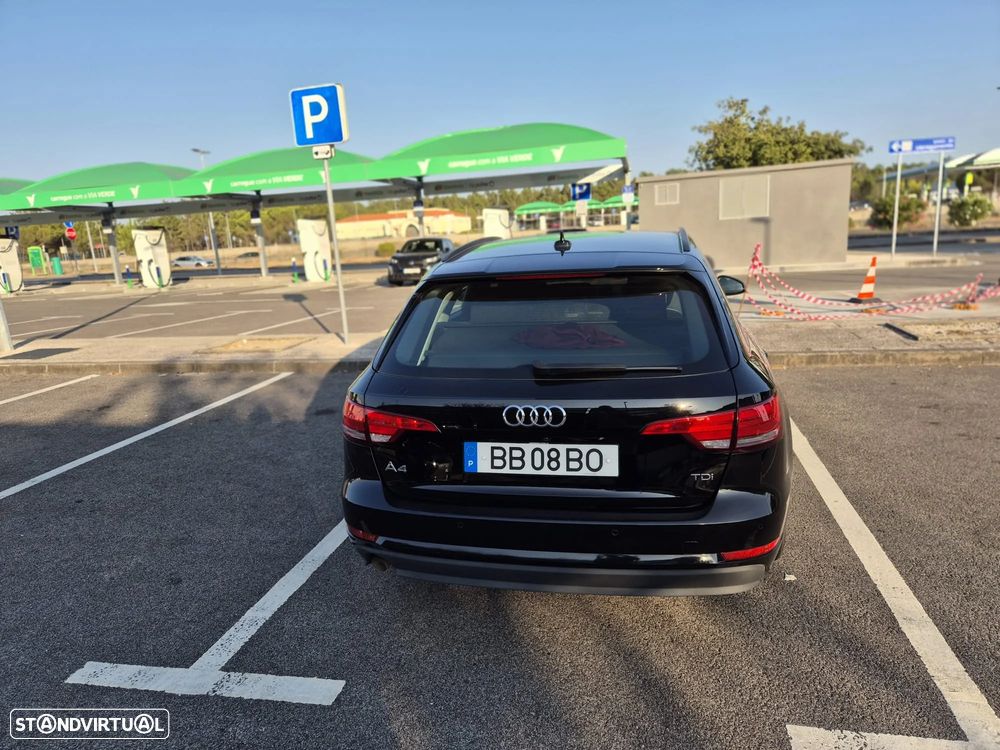 Audi A4 Avant 2.0 TDI S tronic - 4