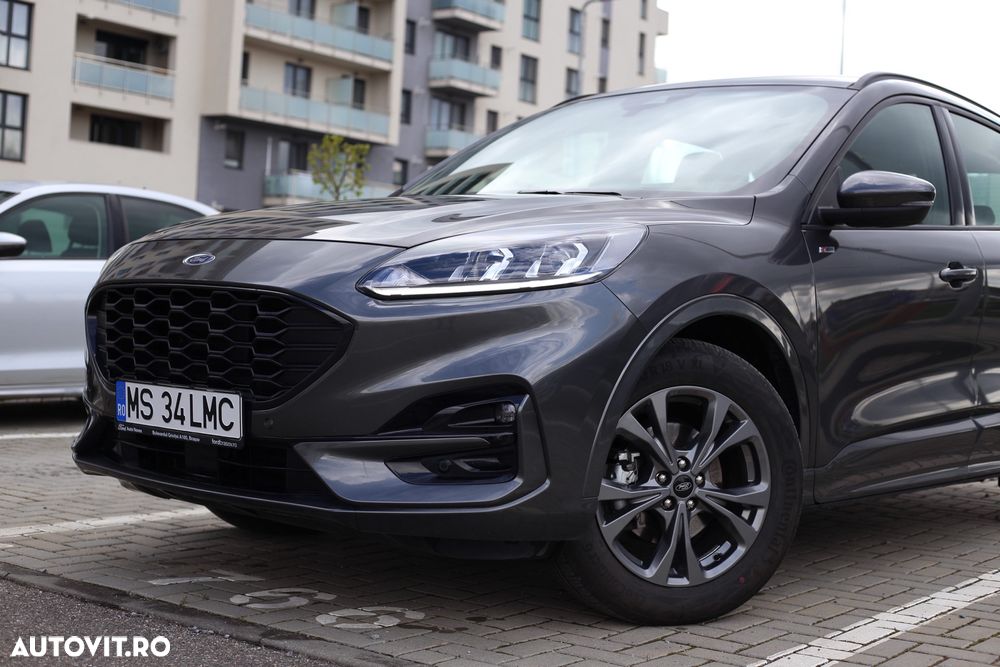 Ford Kuga 2.5 Duratec FHEV FWD ST Line - 12