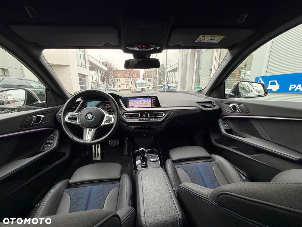 BMW Seria 2 218i M Sport - 8