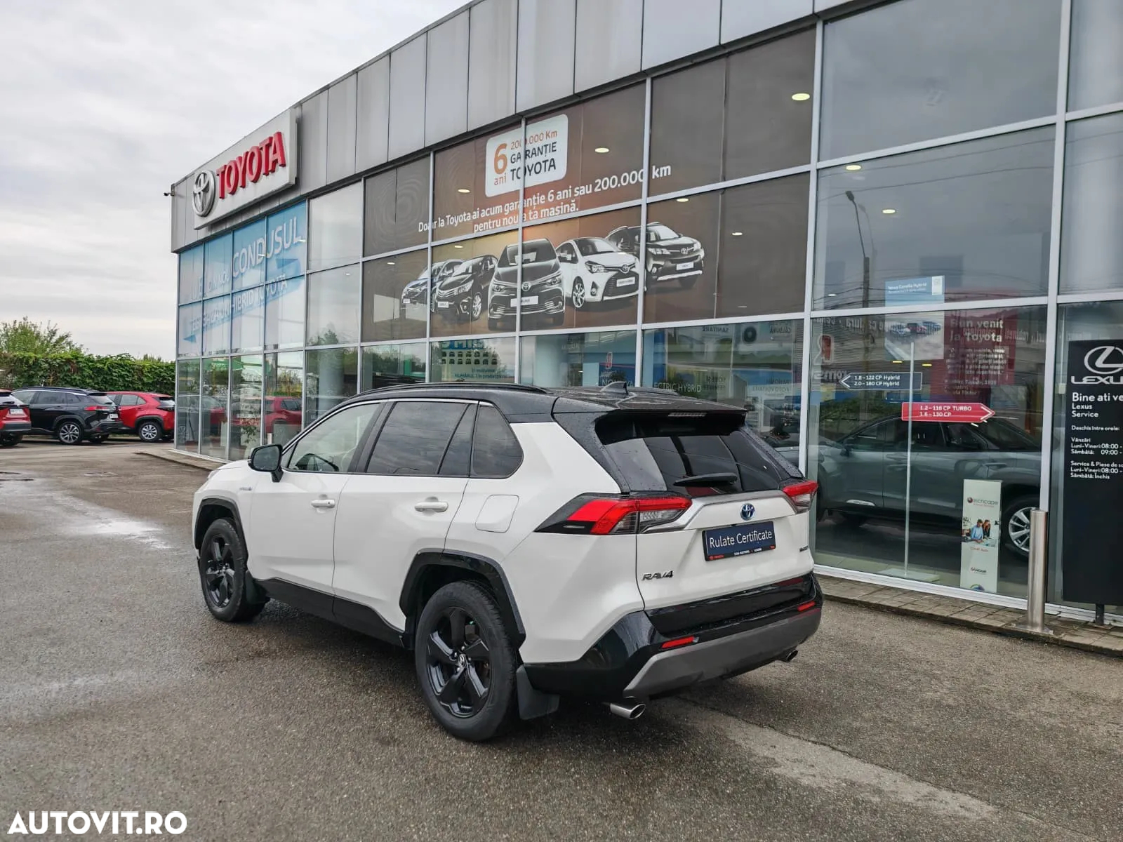 Toyota RAV4 2.5 Hybrid VVT-iE 4x2 Dynamic - 2