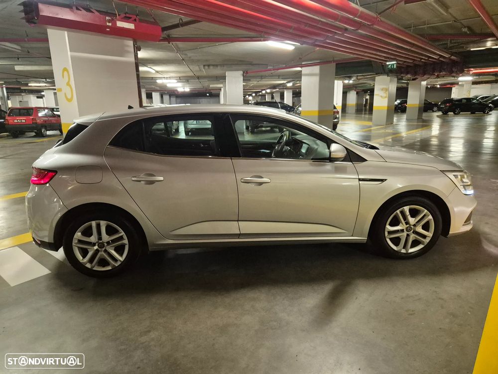 Renault Mégane - 9