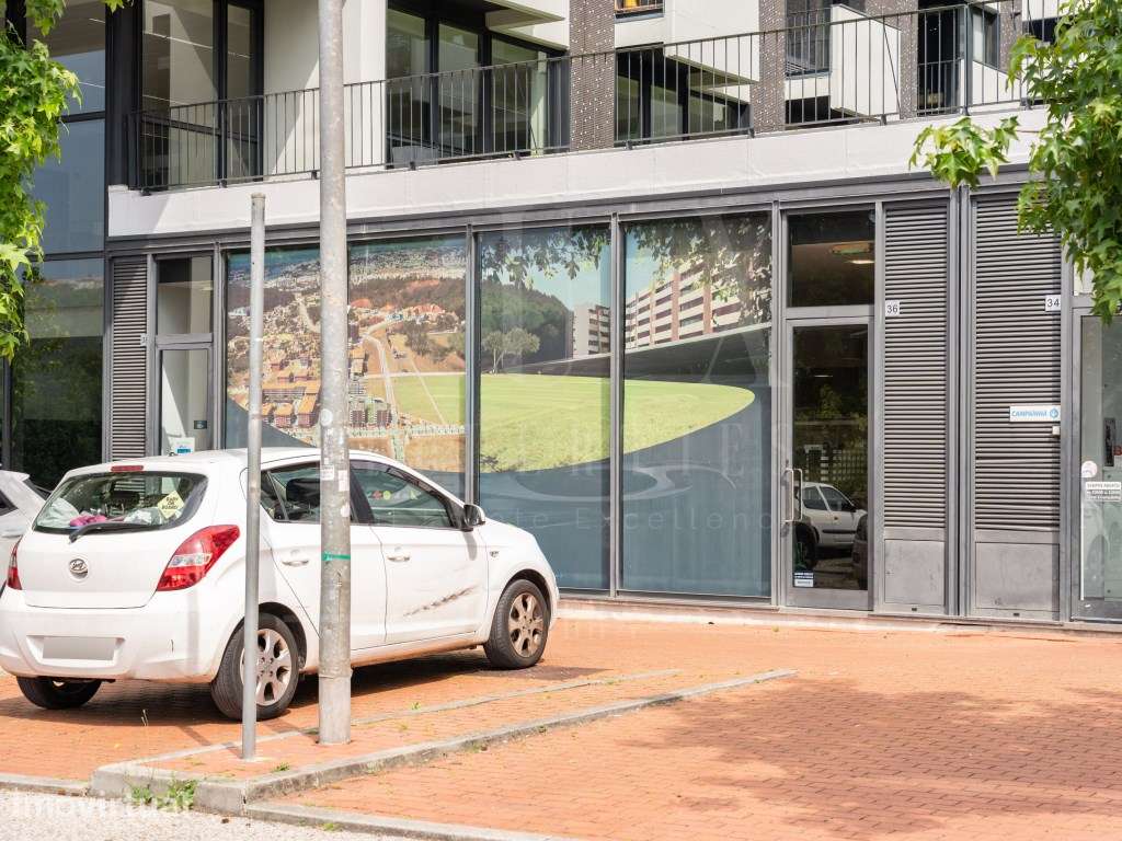 Estabelecimento comercial | Quinta da Portela, Coimbra - Grande imagem: 3/9