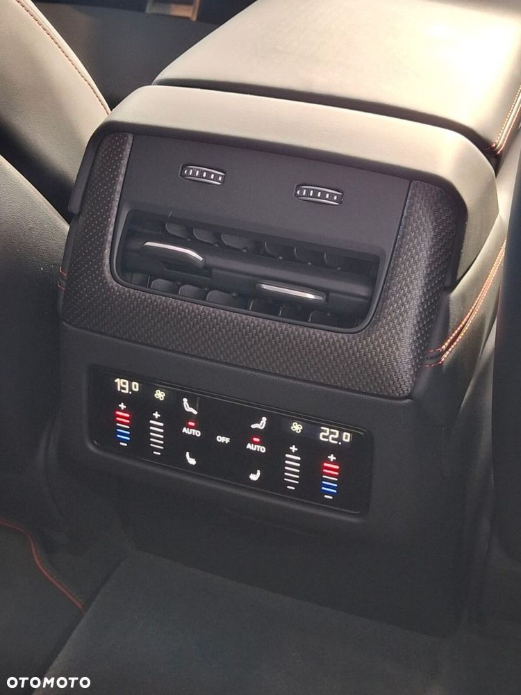 Audi Q7 - 30