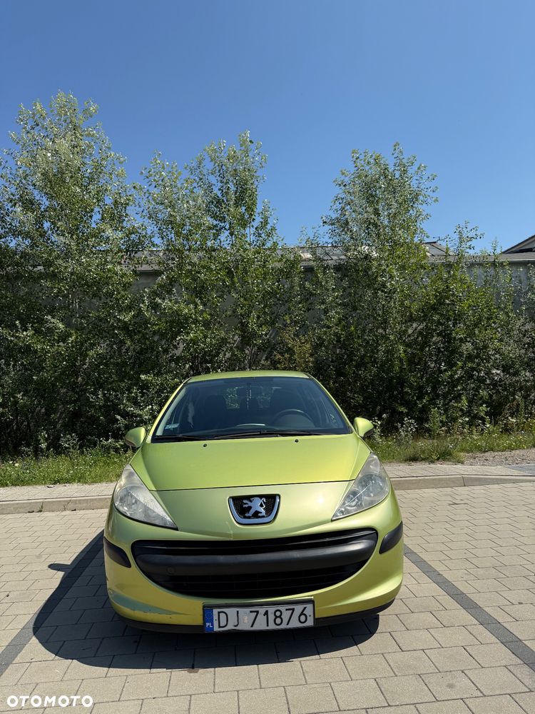 Peugeot 207 1.4 16V Presence - 3