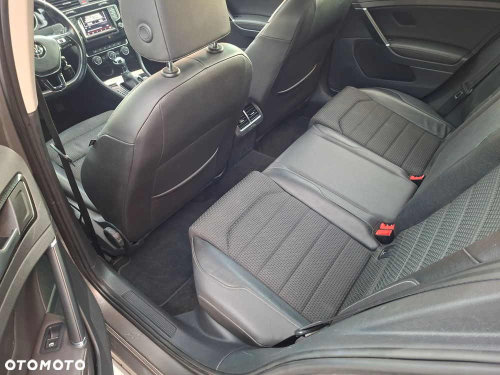 Volkswagen Golf 1.4 TSI BMT Highline - 9