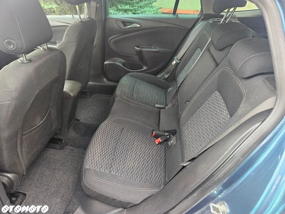Opel Astra 1.6 D (CDTI) Start/Stop Business - 13