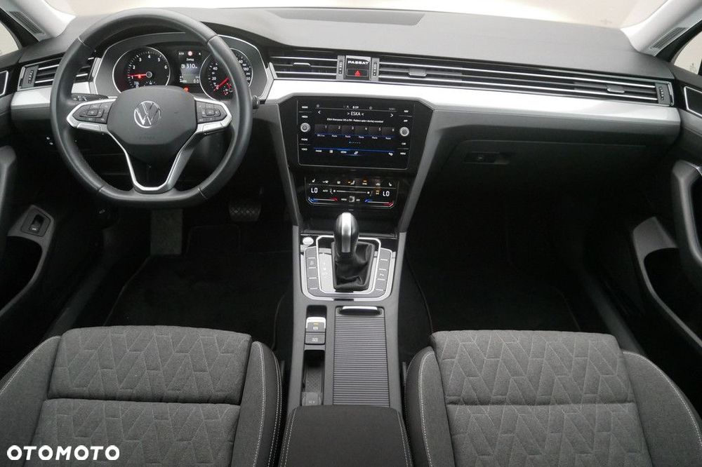 Volkswagen Passat Variant 2.0 TSI Business DSG - 8