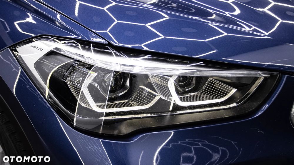 BMW X1 xDrive25e Advantage - 11