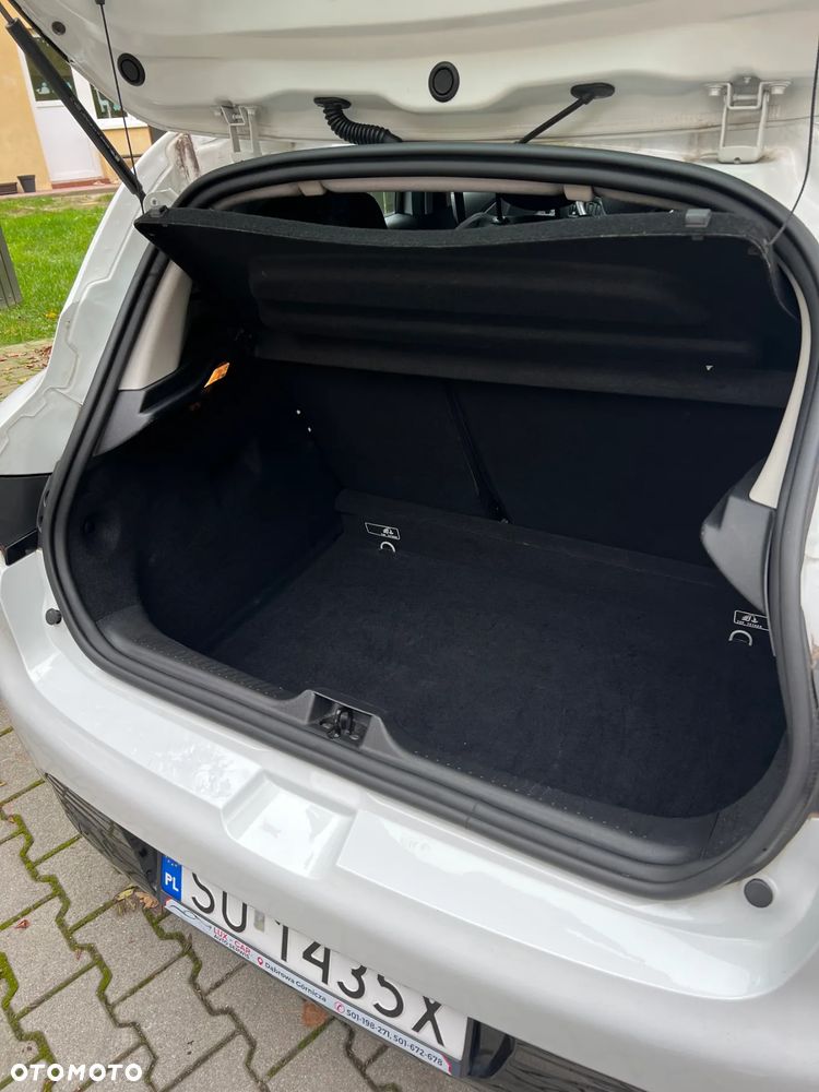 Renault Clio 1.2 16V Limited EU6 - 15