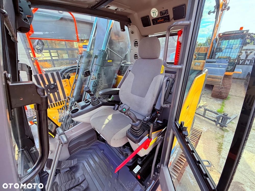 Volvo KOPARKA GĄSIENICOWA VOLVO ECR 145EL 140 160 ECR145 145 2017R. - 31