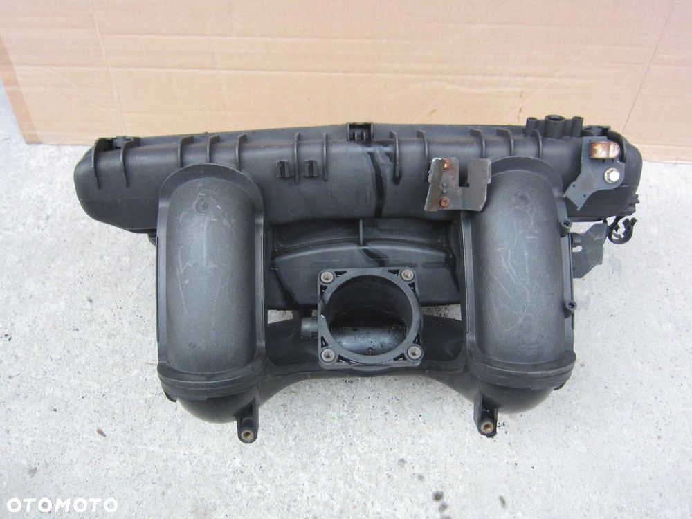 BMW 3 E90 5 E60 X3 E83 N52B30 KOLEKTOR SSĄCY 7520367 330i 530i - 2