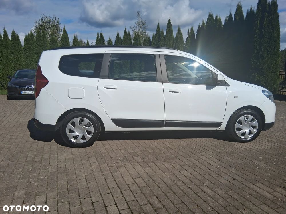 Dacia Lodgy 1.6 SCe Laureate S&S - 13