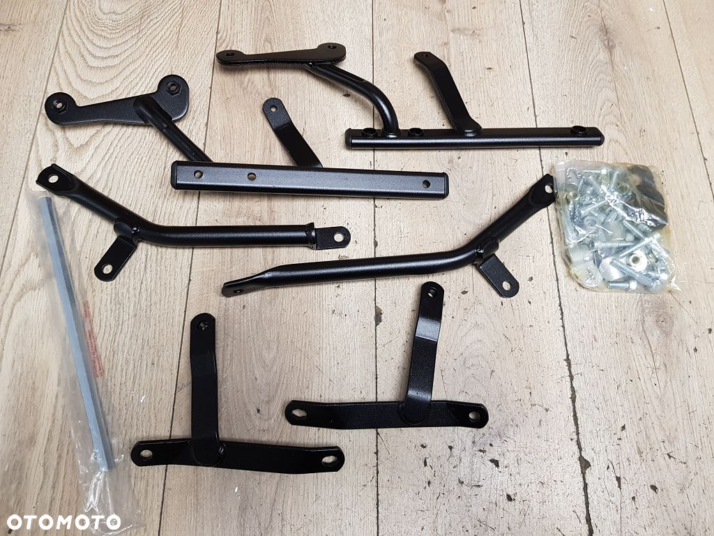 Mocowanie Givi Y513 Wingrack Suzuki Bandit GSF 1200 96r - 10