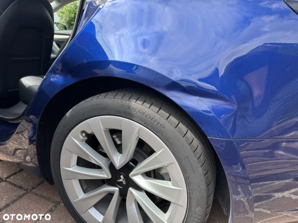 Tesla Model 3 Standard Reichweite Plus Hinterradantrieb - 5