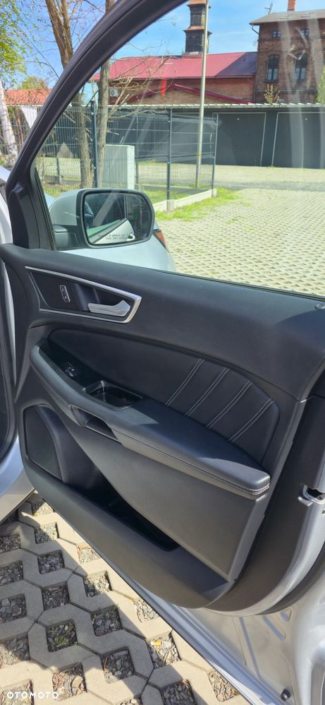 Ford Edge - 30