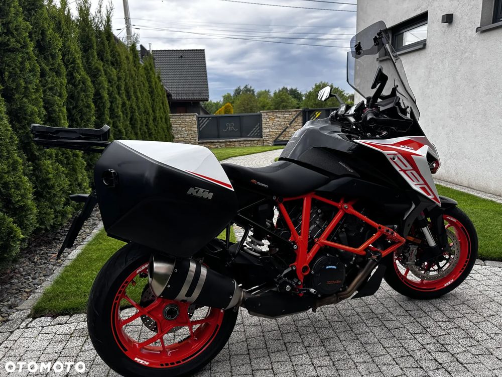 KTM Super Duke - 4